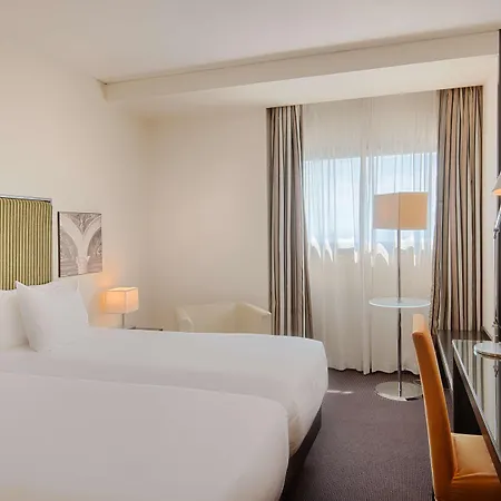 Nh Hotel Padwa
