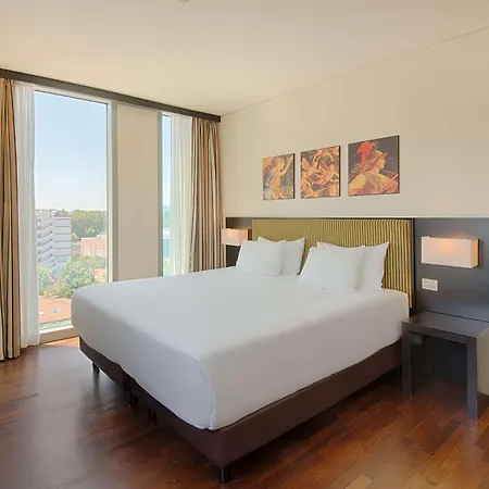 Hotel Nh Padwa