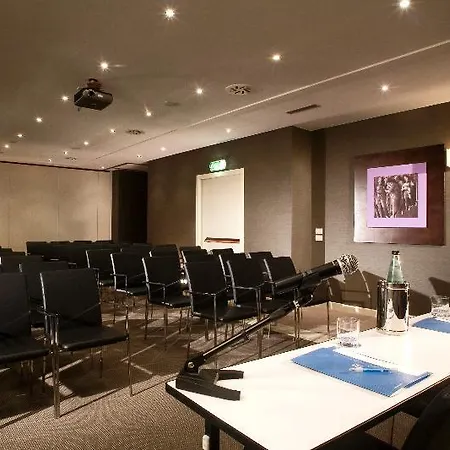 Hotel Savhotel Mantegna Padwa